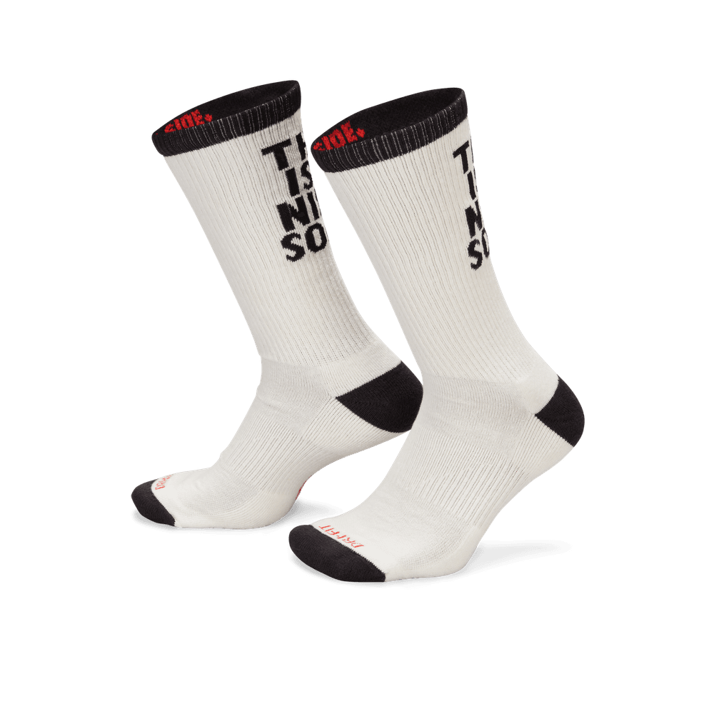 Nike Everyday Plus BRIGHT CRIMSON/SAIL/BLACK – Hush Life Boutique