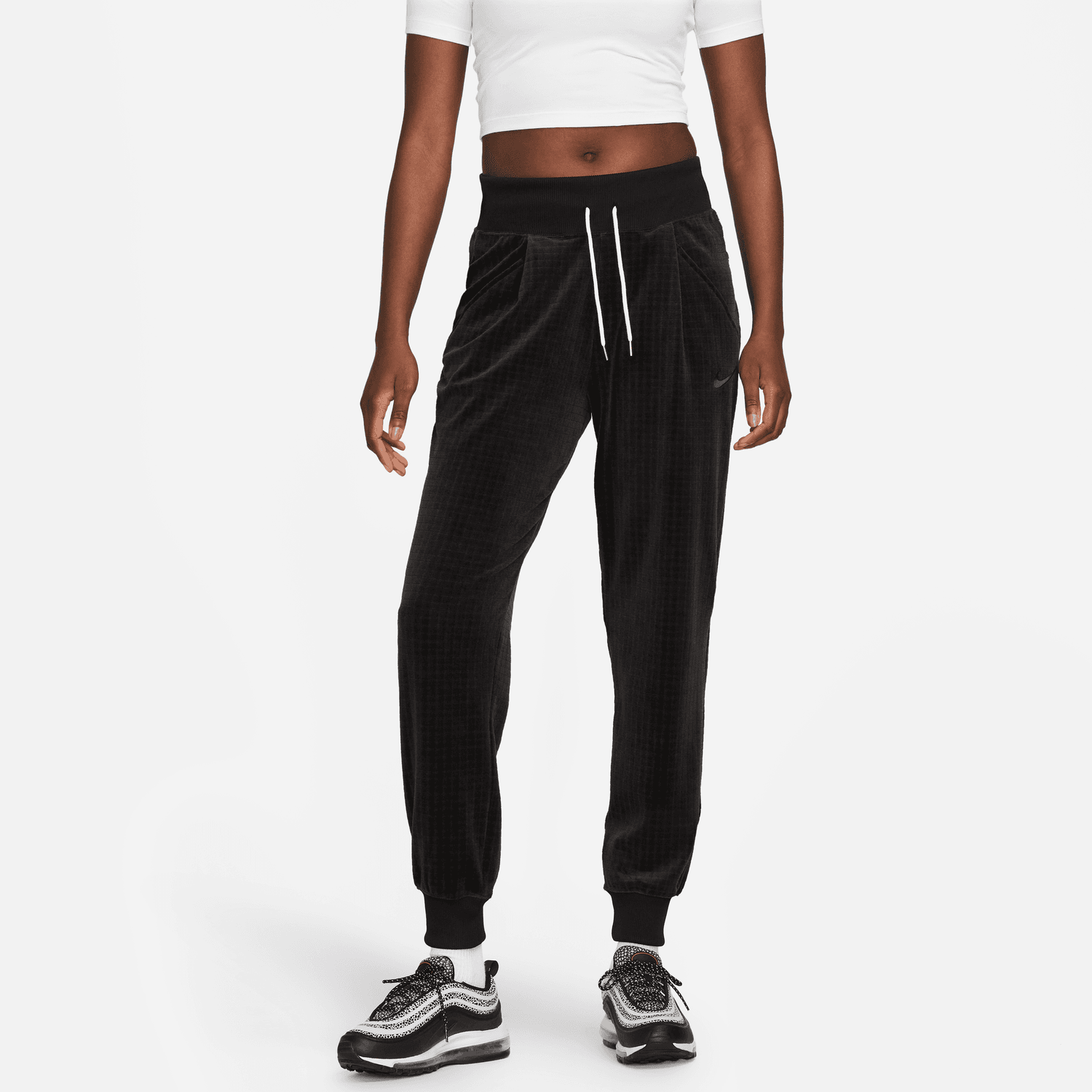 Women's nike cropped joggers sale