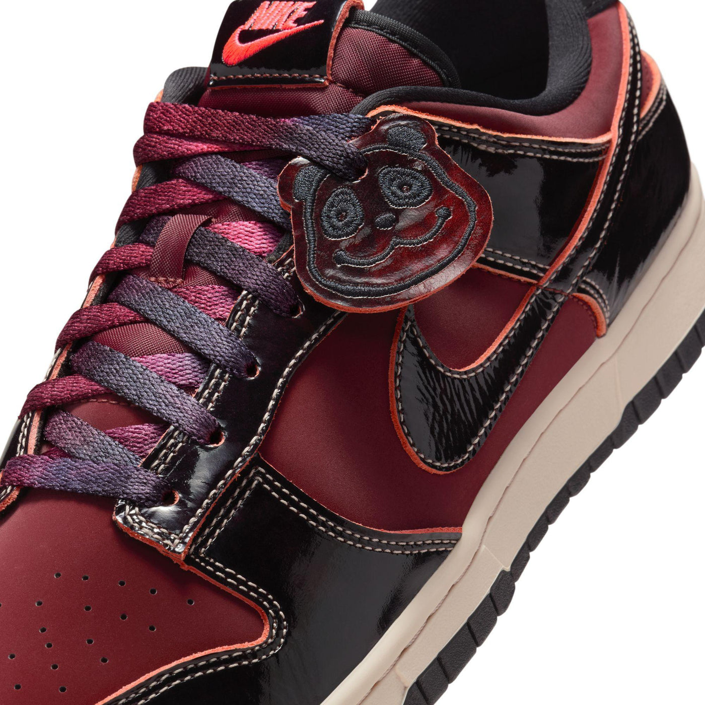 Nike Dunk Low Retro SE Dark Team Red/Solar Red-Black-Silt Red