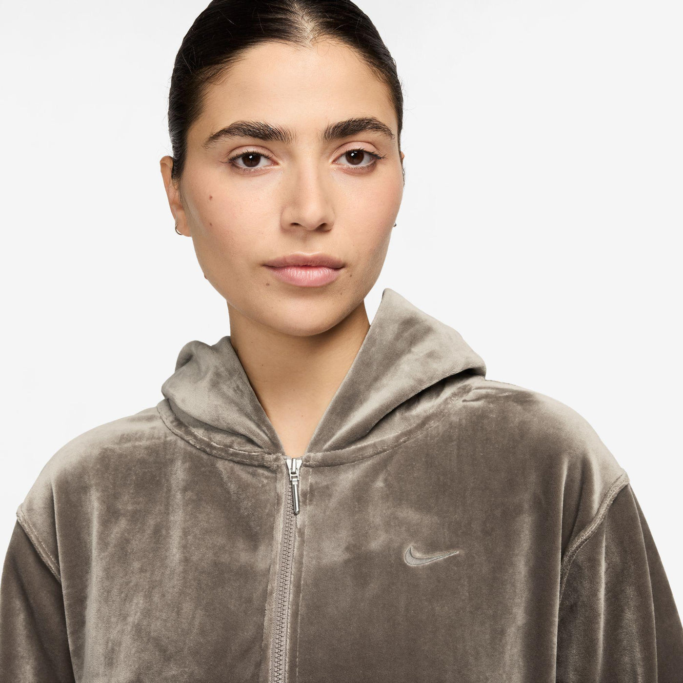 Nike Sportswear Chill Knit Women's Loose Velour Full-Zip Hoodie