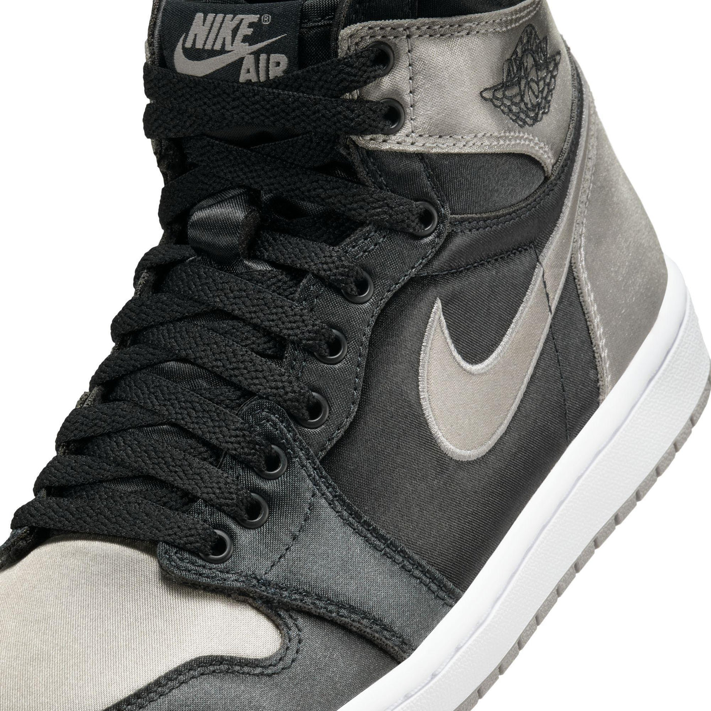 Women's Air Jordan 1 Retro High OG Black/Medium Grey-White