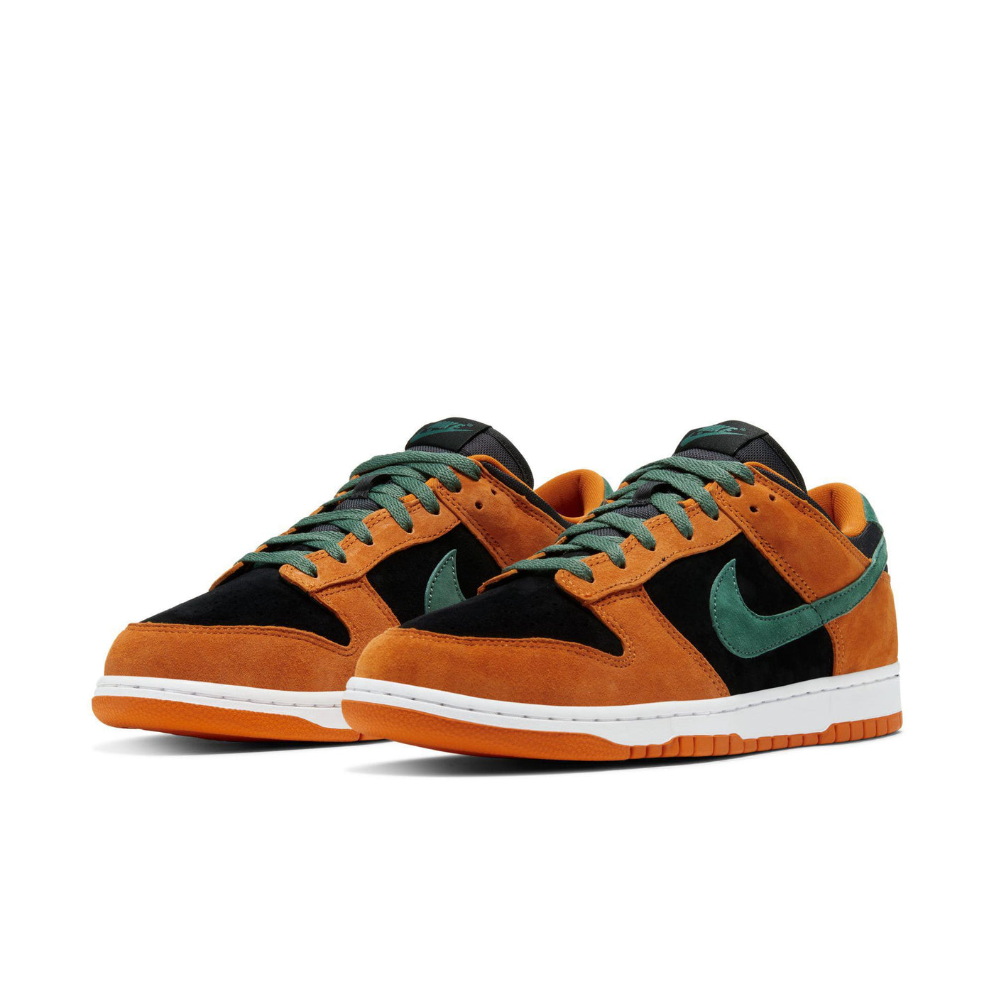 Nike Dunk Low SP Black/Nori-Ceramic