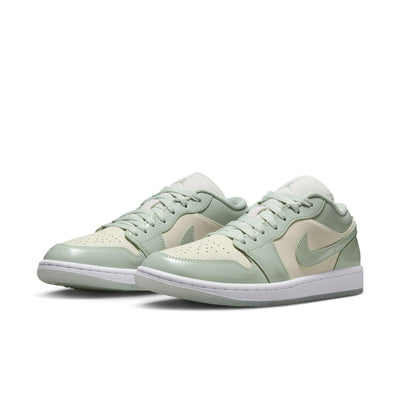 Women's Air Jordan 1 Low SE Sail/Seafoam-Metallic Silver-White