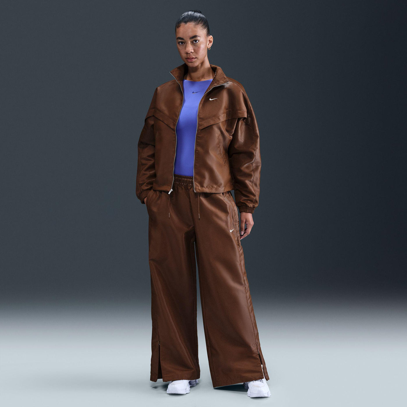 Nike Sportswear Windrunner Women's Pants Fauna Brown