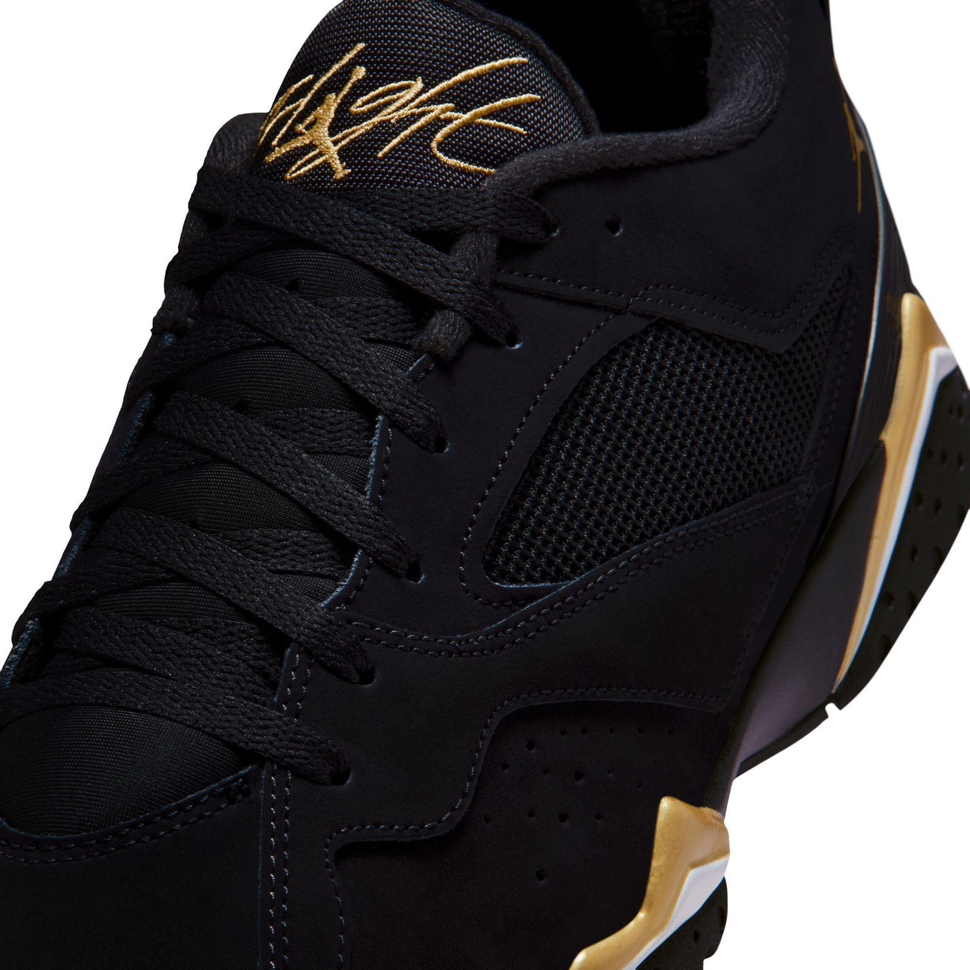 Air Jordan MVP 92 “Golden Moments”