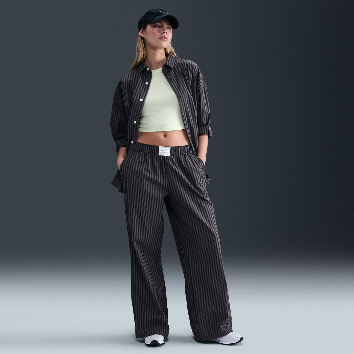 Nike Sportswear Chill Poplin Women's Striped Pants Black
