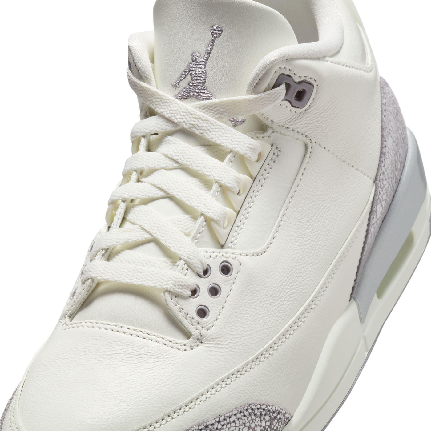 Women's Air Jordan 3 Retro Sail/Cement Grey-Metallic Silver