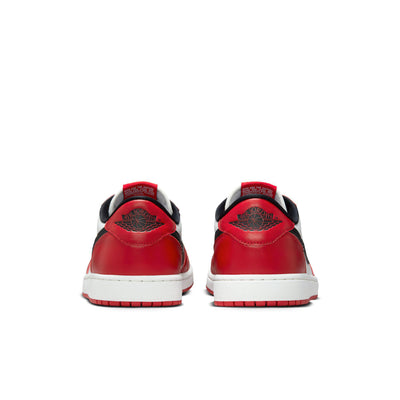 Air Jordan 1 Retro Low OG "Chicago" 2025