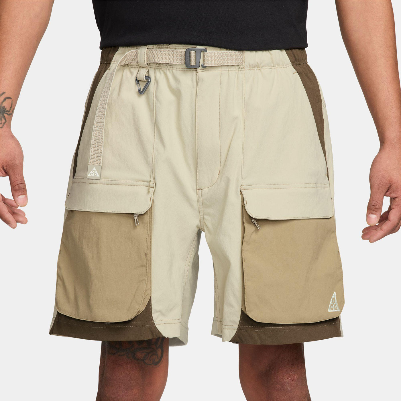 Nike ACG Men's Smith Summit Cargo Shorts Light Khaki