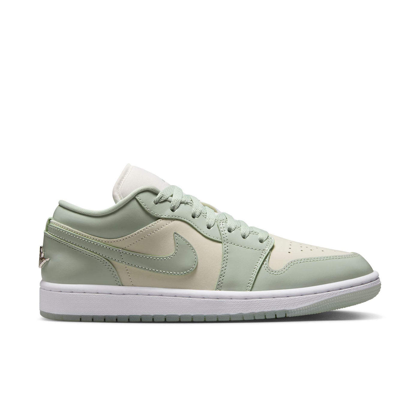 Women's Air Jordan 1 Low SE Sail/Seafoam-Metallic Silver-White