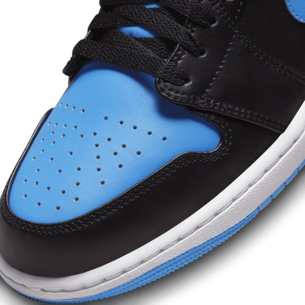AIR JORDAN 1 LOW BLACK UNIVERSITY BLUE (MEN’S)