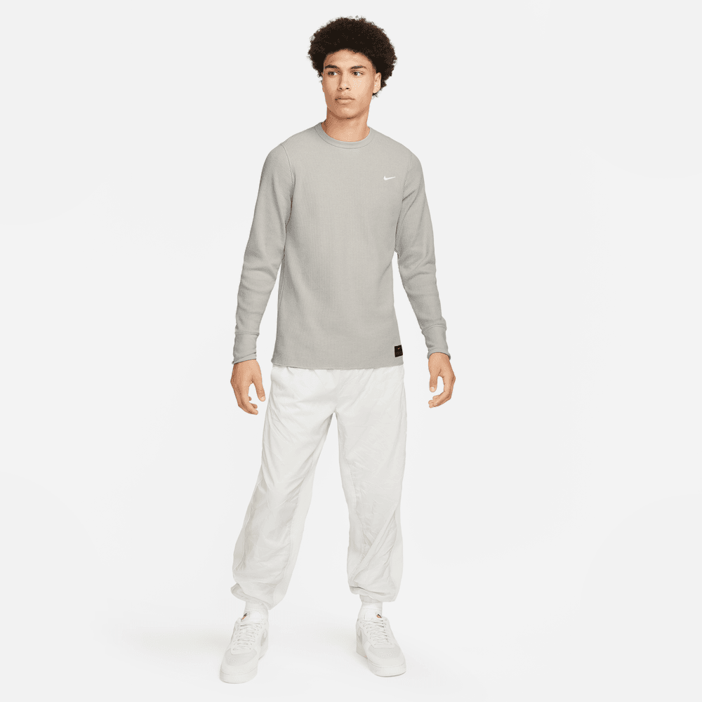 NIKE LIFE MEN'S LONG SLEEVE WAFFLE TOP 'LIGHT BONE' – Hush NIKE LIFE MEN'S LONG SLEEVE WAFFLE TOP 'LIGHT BONE' – Hush