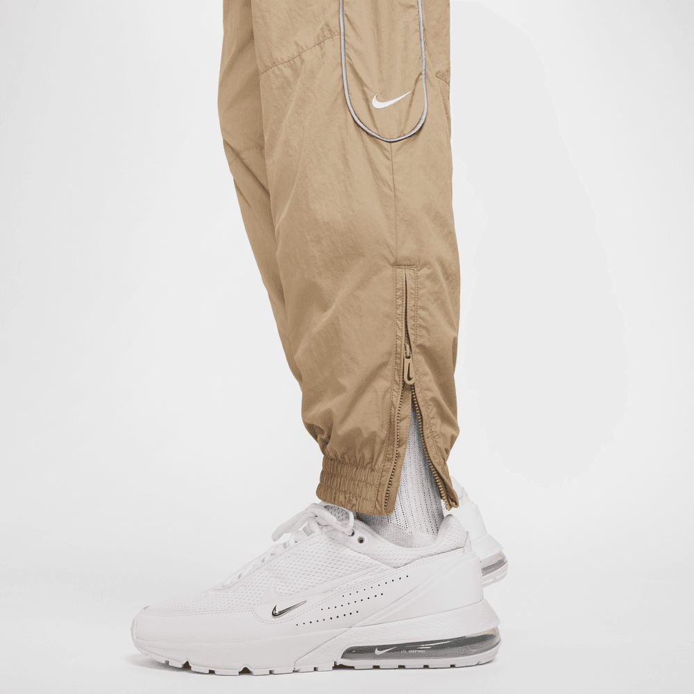Nike Solo Swoosh Men's Track Pants – Hush Life Boutique