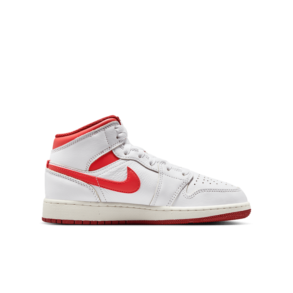 Air Jordan 1 Mid SE Big Kids' Shoes LOBSTER-DUNE RED-SAIL