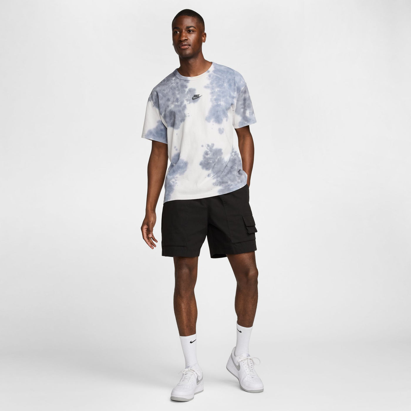 MENS NIKE SPORTSWEAR SHORTS