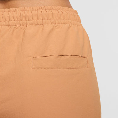 Nike Sportswear Everything Wovens Women's Mid-Rise Open-Hem Pants
