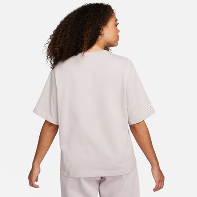 Nike Sportswear Classic - Women's Short Sleeve T-Shirt