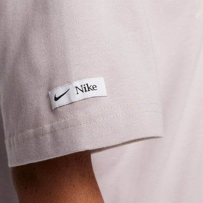 Nike Sportswear Classic - Women's Short Sleeve T-Shirt