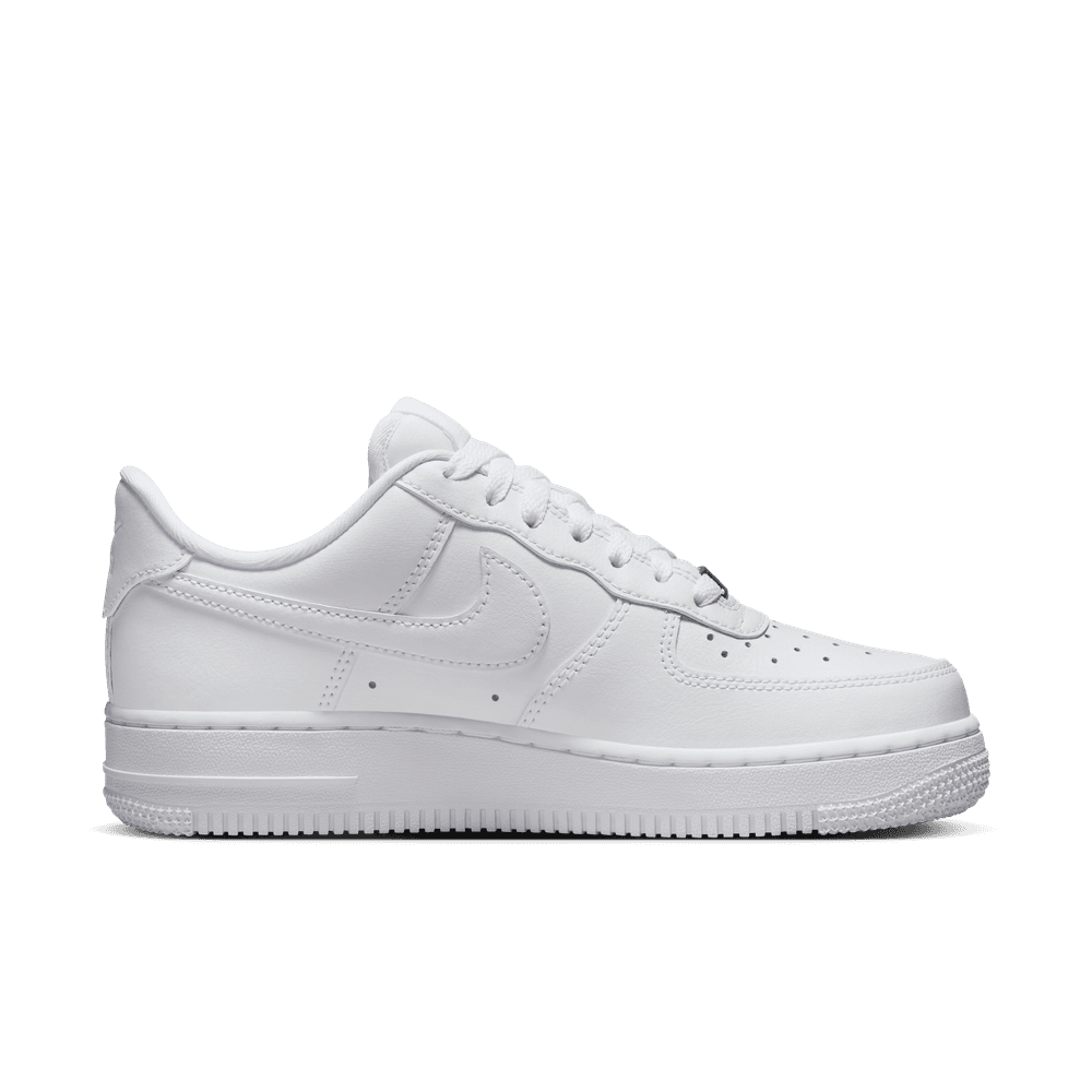 WOMENS AIR FORCE 1 '07 WHITE/CHROME-METALLIC SILVER