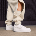 WOMENS AIR FORCE 1 '07 WHITE/CHROME-METALLIC SILVER