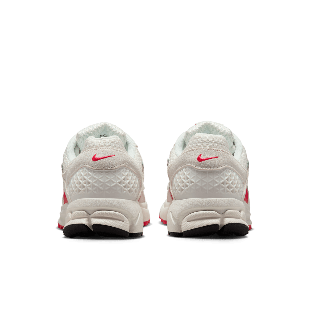 WOMENS NIKE ZOOM VOMERO 5 "SIREN RED"