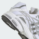 Womens Adistar Cushion "Silver Metallic"