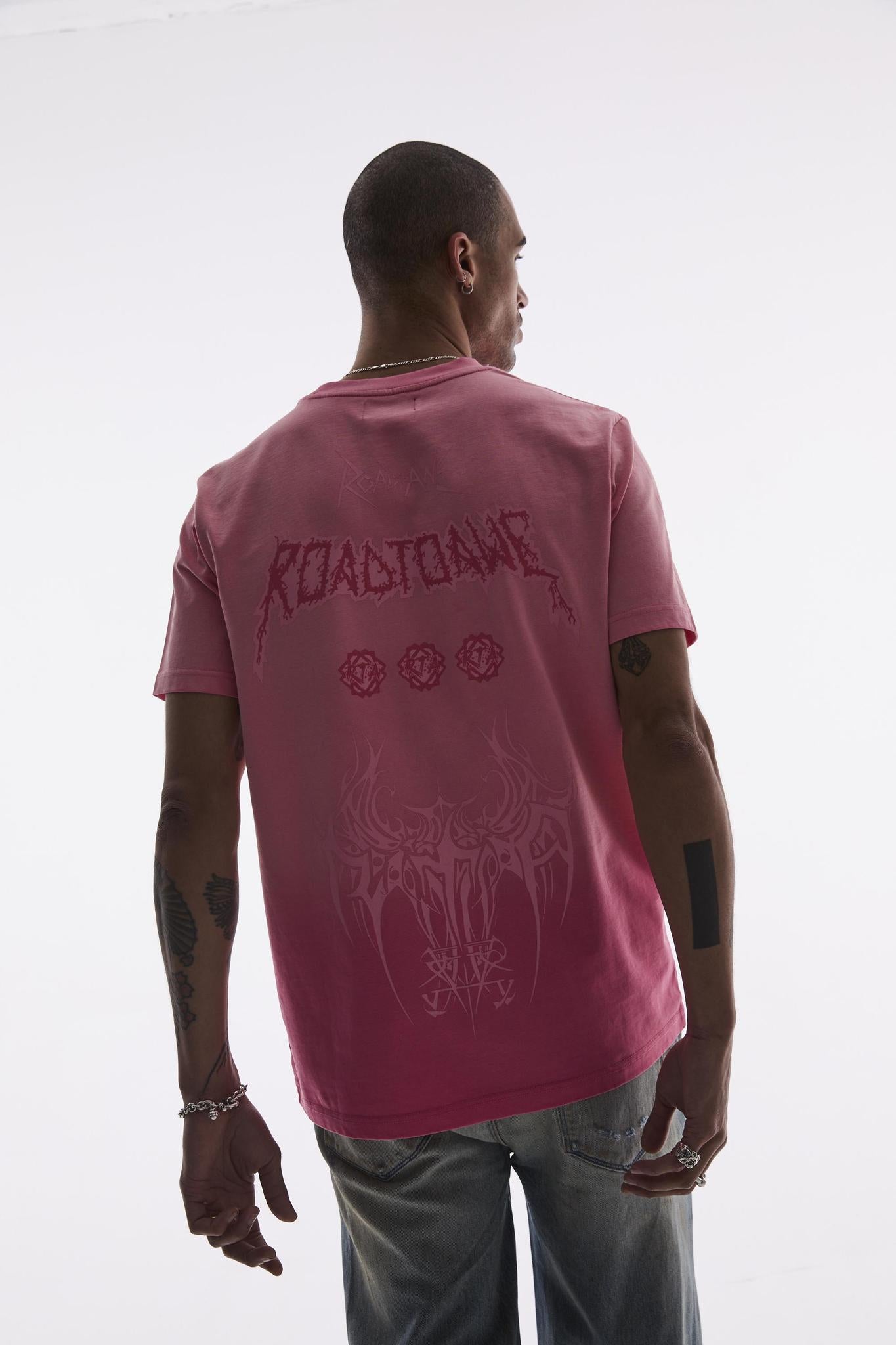 RTA Liam|Pink Cyber Metal T-Shirt