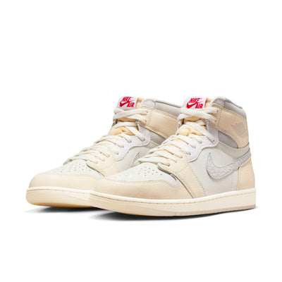 Air Jordan 1 Retro High OG "Sail/University Red"