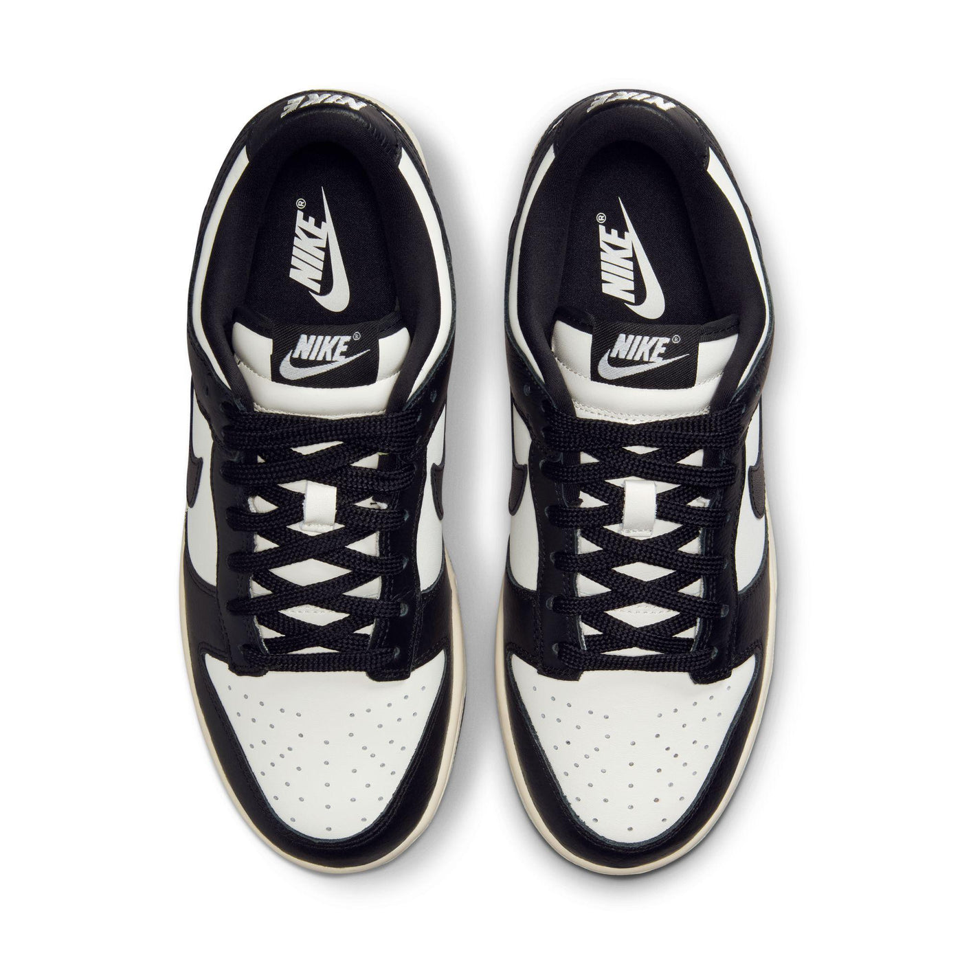 Women's Nike Dunk Low SE Sail/Black-Pale Ivory-Metallic Gold