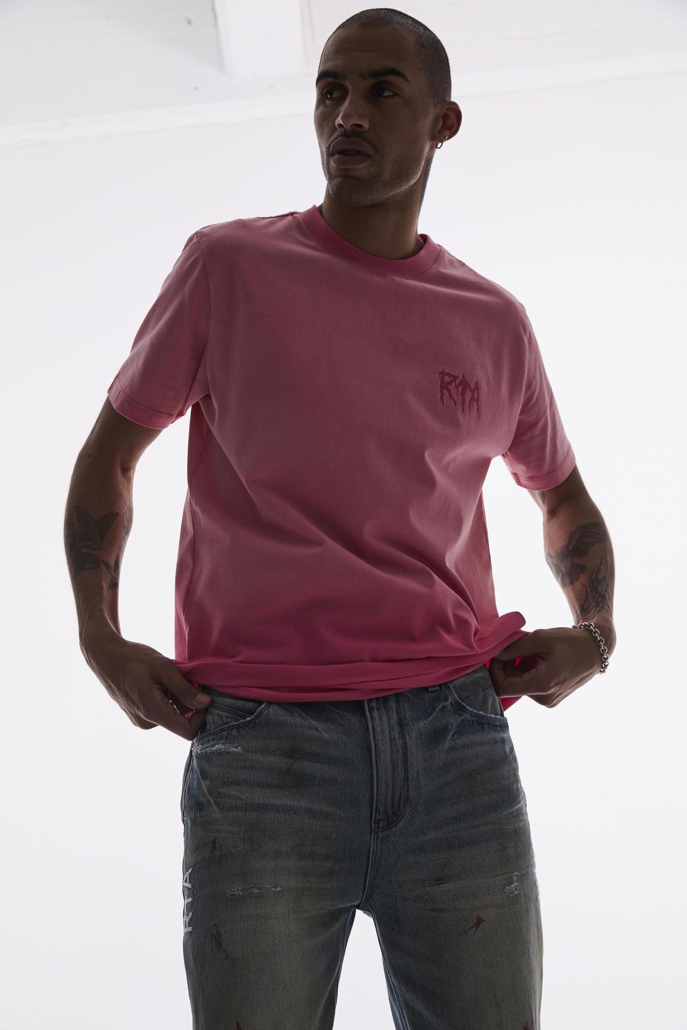 RTA Liam|Pink Cyber Metal T-Shirt