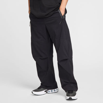 Nike Tech Men's Woven Oversized Pants Black