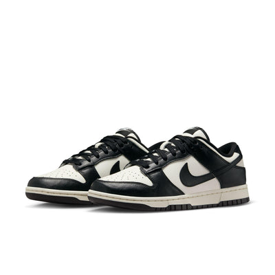 Women's Nike Dunk Low SE Sail/Black-Pale Ivory-Metallic Gold