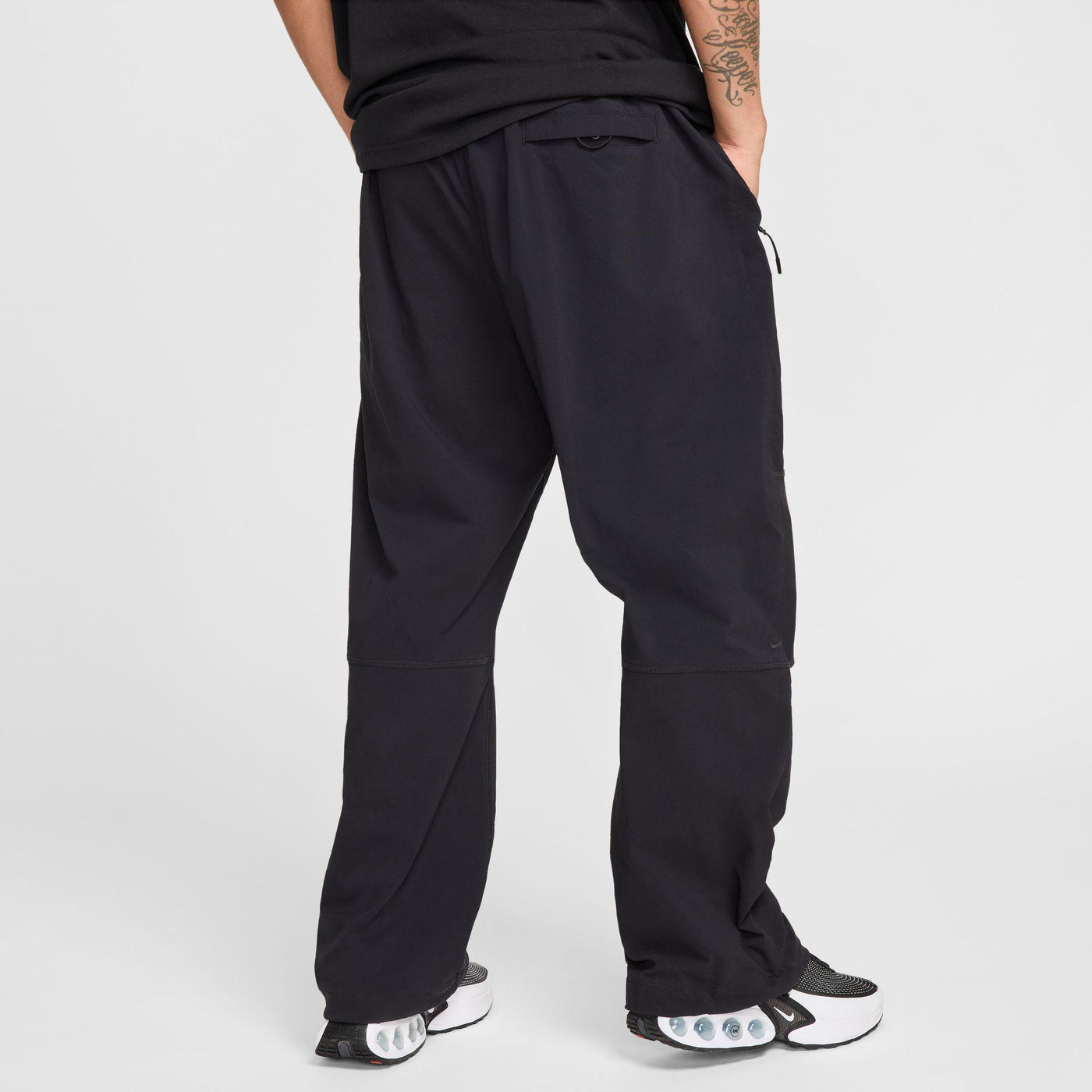 Nike Tech Men's Woven Oversized Pants Black