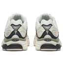 Saucony Progrid Omni 9 White/Turmeric