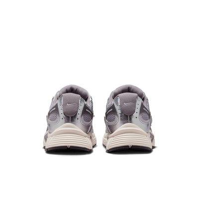 Nike V5 RNR Cement Grey/Cement Grey-Grey Fog