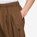 Nike Club Men's Oversized Shorts Mosswood Brown