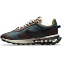 NIKE AIR MAX PRE-DAY LX