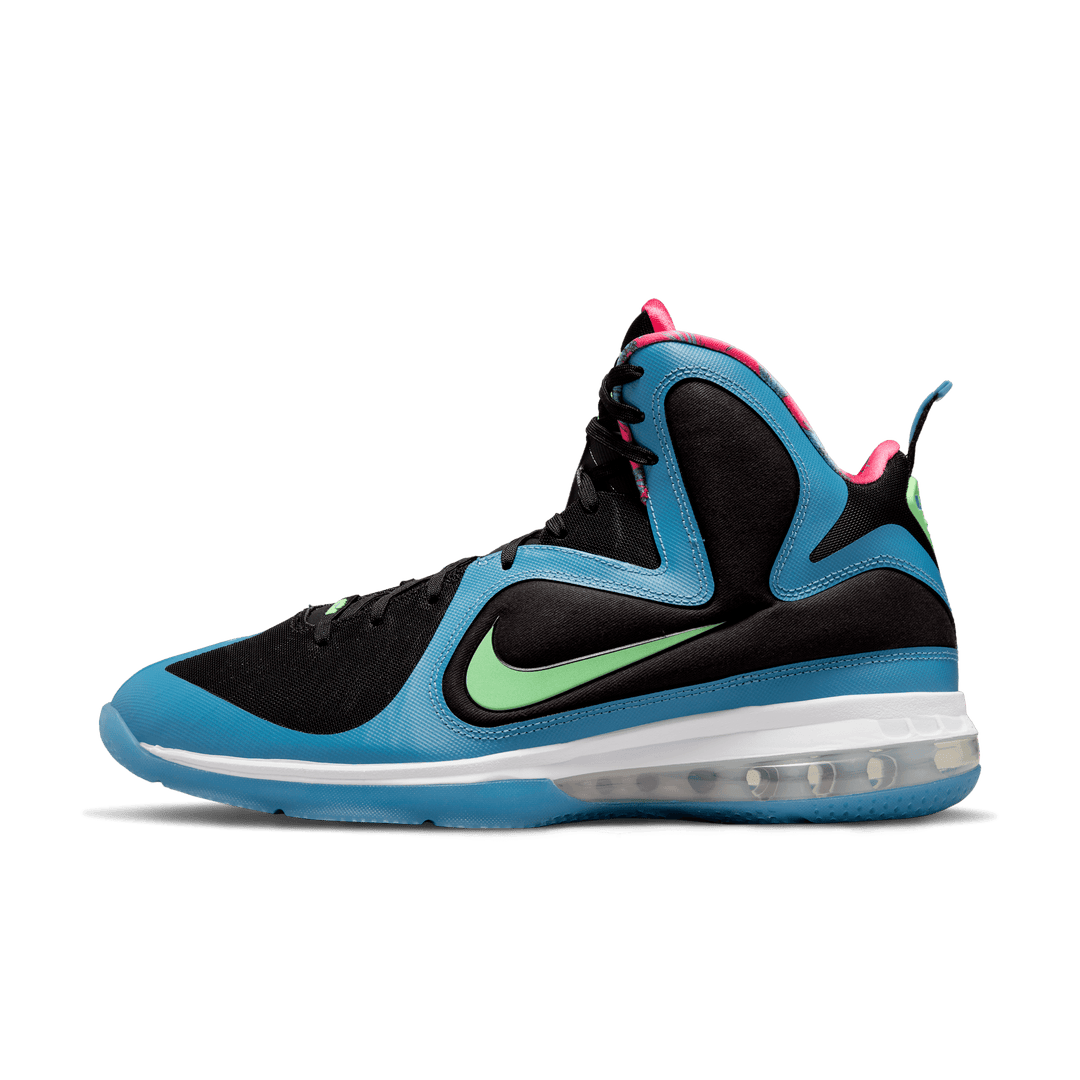 NIKE LEBRON IX 